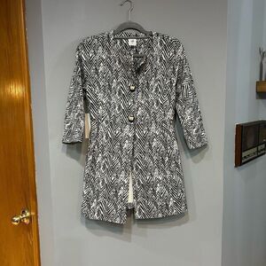 Cabi Zebra Zig Zag Print Topper‎ longline Jacket Black White 3/4 Sleeve XS